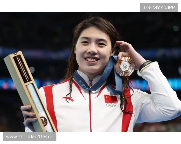 张雨霏训练完吃顿饭花掉普通人半个月工资